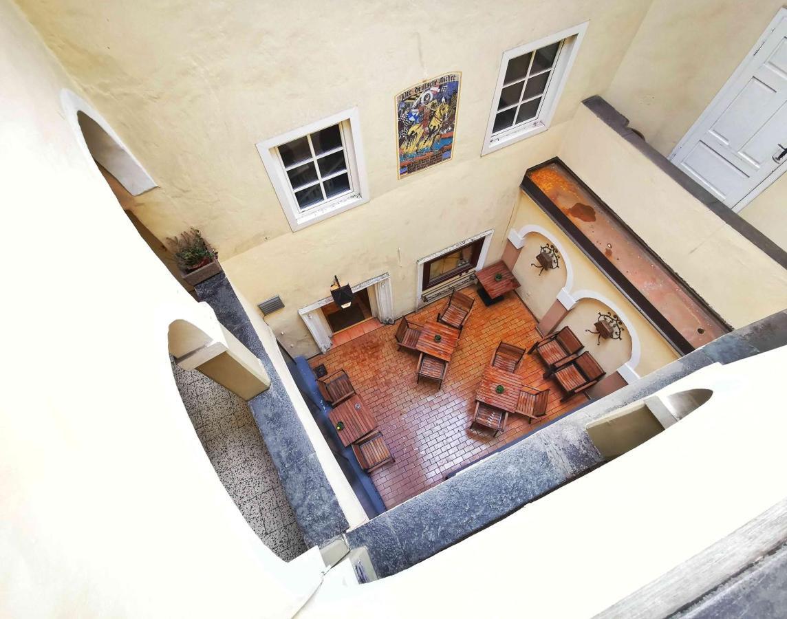 Ferienwohnung Himmelberg 80M2 In Der Altstadt Und Toll Fuer Familien Klagenfurt am Woerthersee Luaran gambar